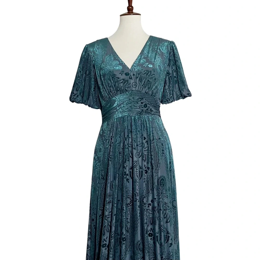 Baltic Born Women's Leslie Velvet Maxi Dress Size‎ Large